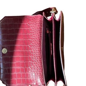 Croc crossbody purse